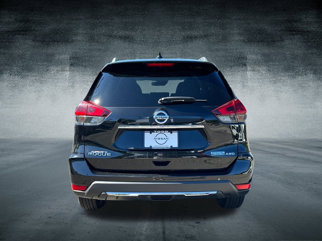 2019 Nissan Rogue Special Edition photo 3