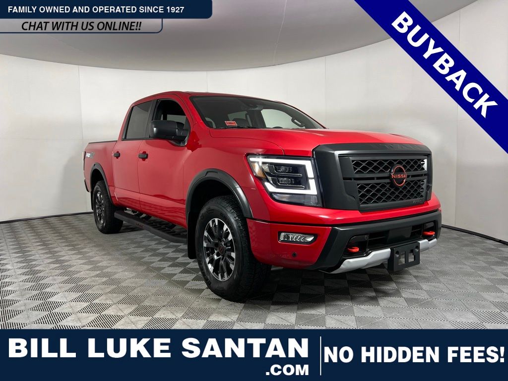 2024 Nissan Titan PRO-4X's photo