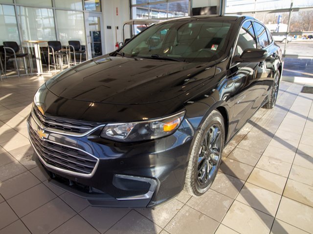 Used 2016 Chevrolet Malibu 1LT with VIN 1G1ZE5ST0GF328368 for sale in Davison, MI