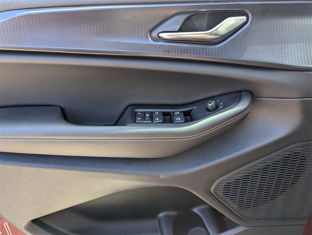 2025 Jeep Grand Cherokee Laredo X photo 15