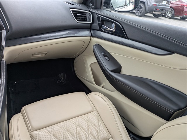 2023 Nissan Maxima Platinum photo 15
