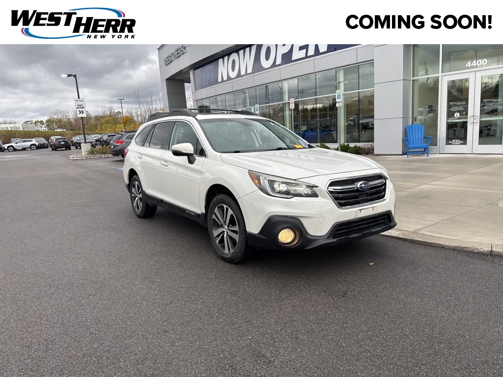 2018 Subaru Outback Limited's photo