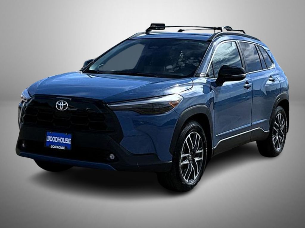 2026 Toyota Corolla Cross XLE's photo