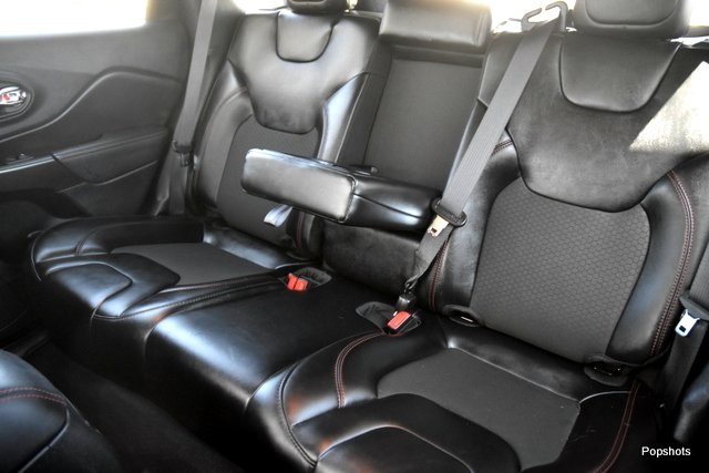 2022 Jeep Cherokee Trailhawk photo 3
