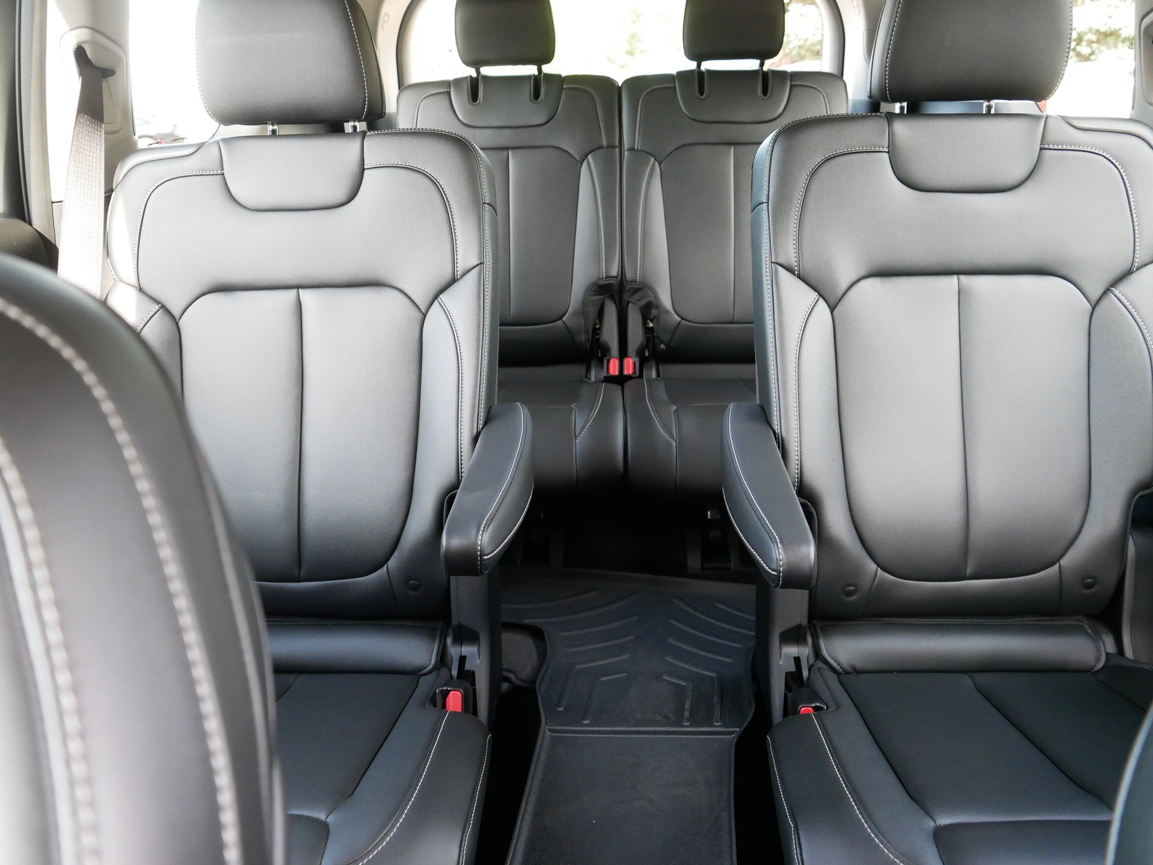 2023 Jeep Grand Cherokee Limited photo 12
