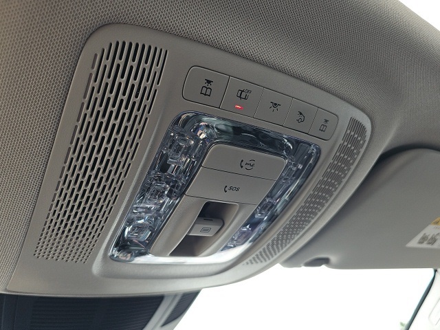 2026 Mercedes Benz GLS 450 4MATIC photo 36