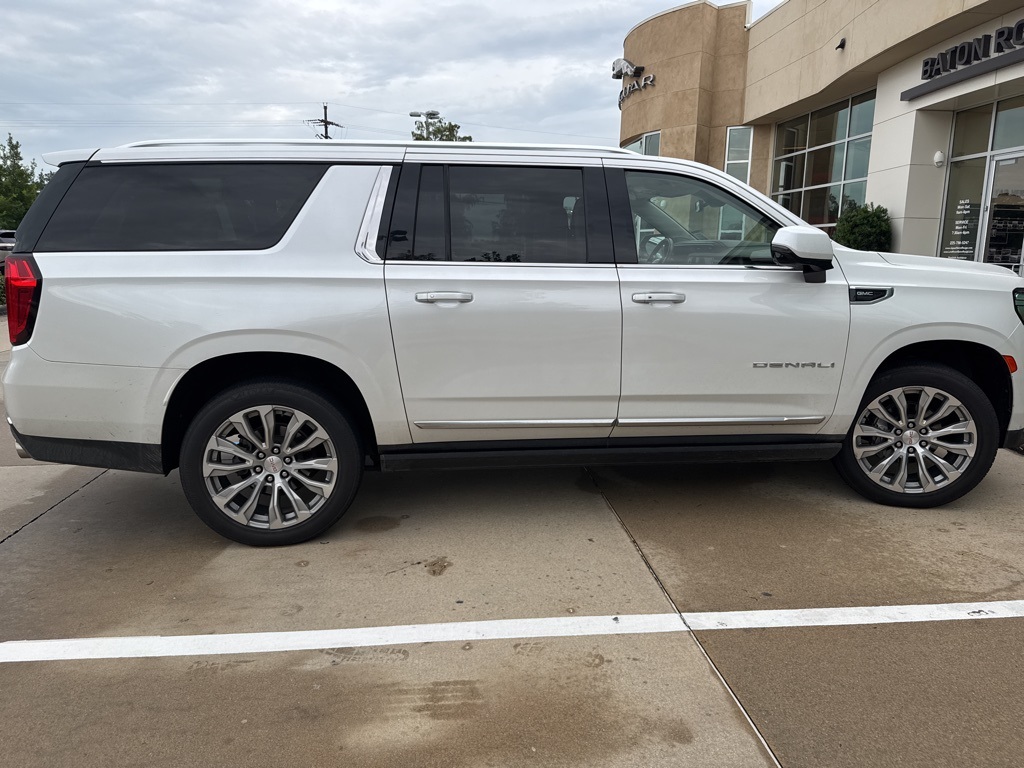 2022 Gmc Yukon XL Denali photo 4