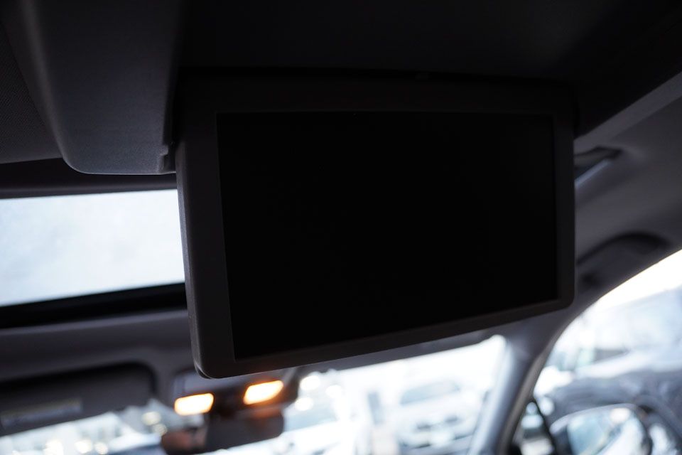 2021 Honda Pilot Touring photo 4