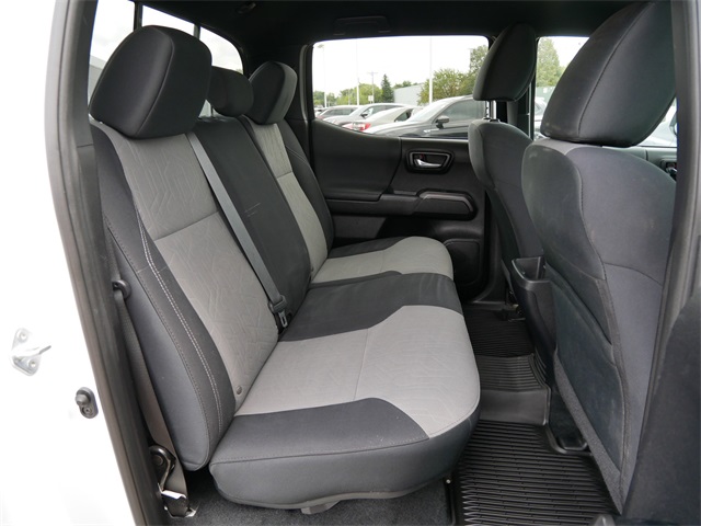 2021 Toyota Tacoma TRD Sport V6 photo 18
