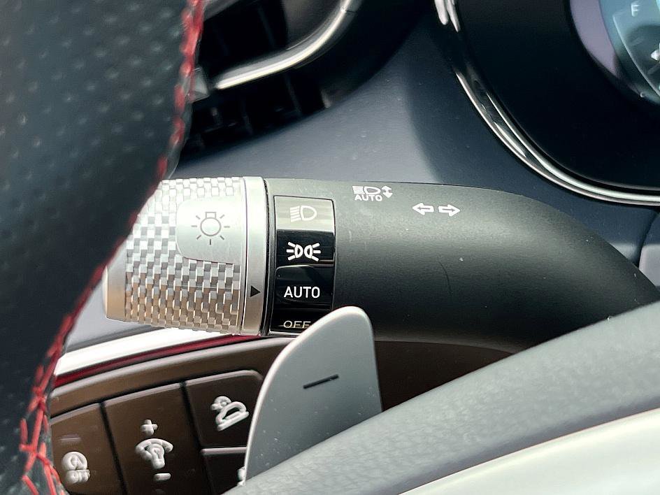 2023 Genesis GV70 3.5T Sport photo 17