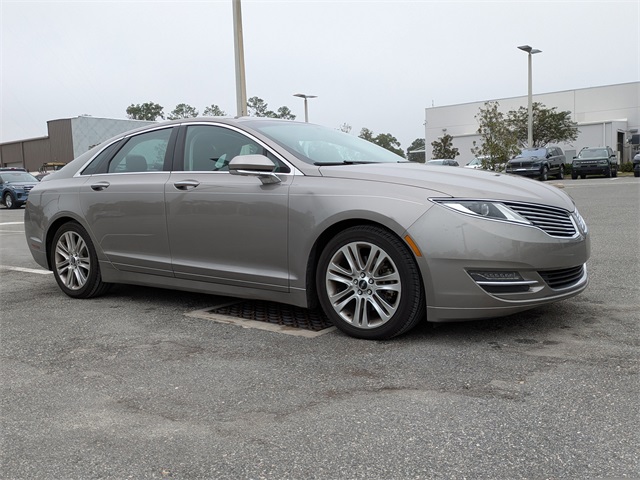 2015 Lincoln MKZ Base's photo