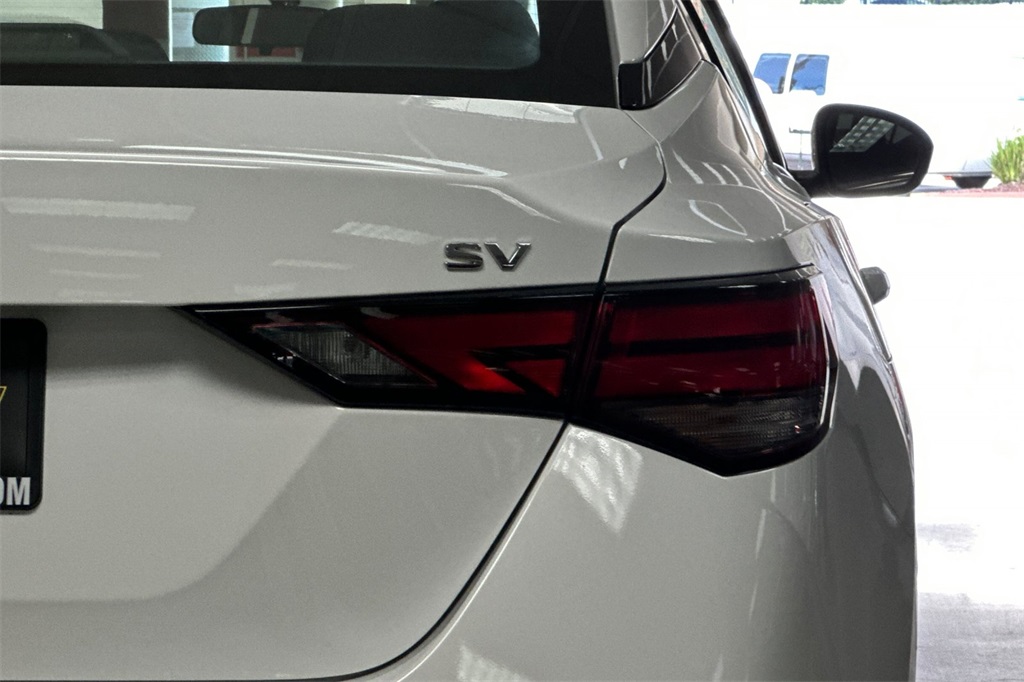 2024 Nissan Sentra SV photo 25