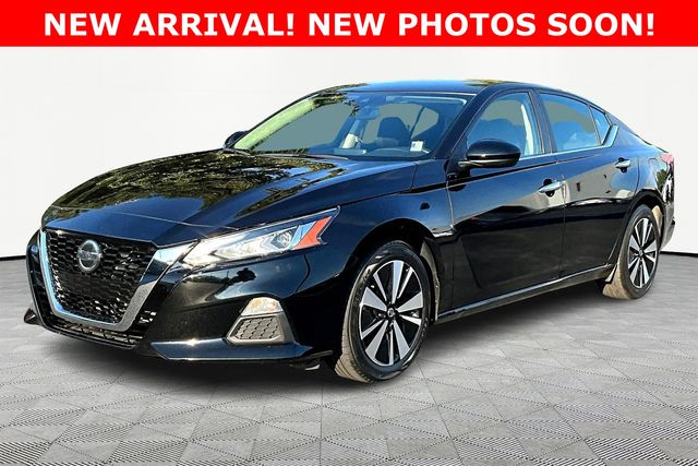 2022 Nissan Altima 2.5 SV photo 2