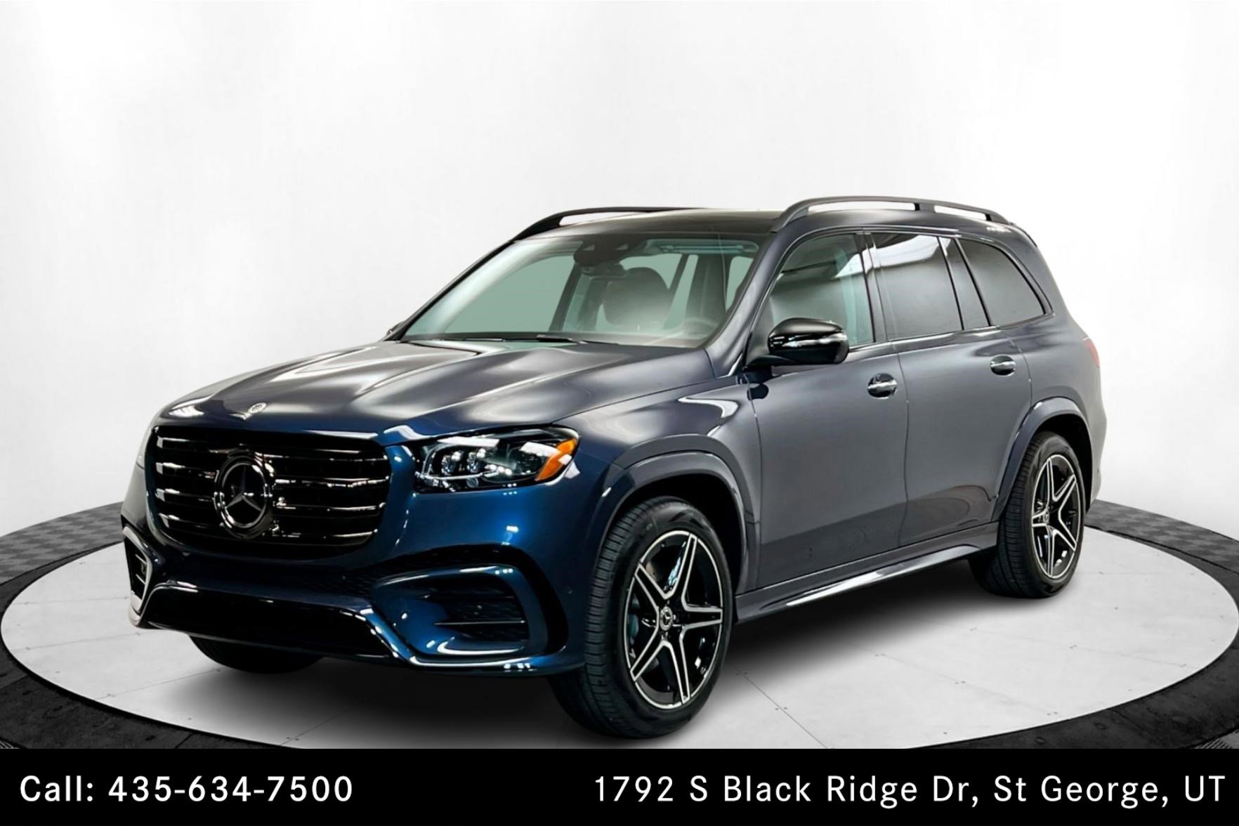 2025 Mercedes-Benz GLS Base's photo