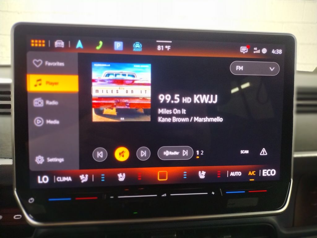 2025 Volkswagen ID. Buzz Pro S photo 15