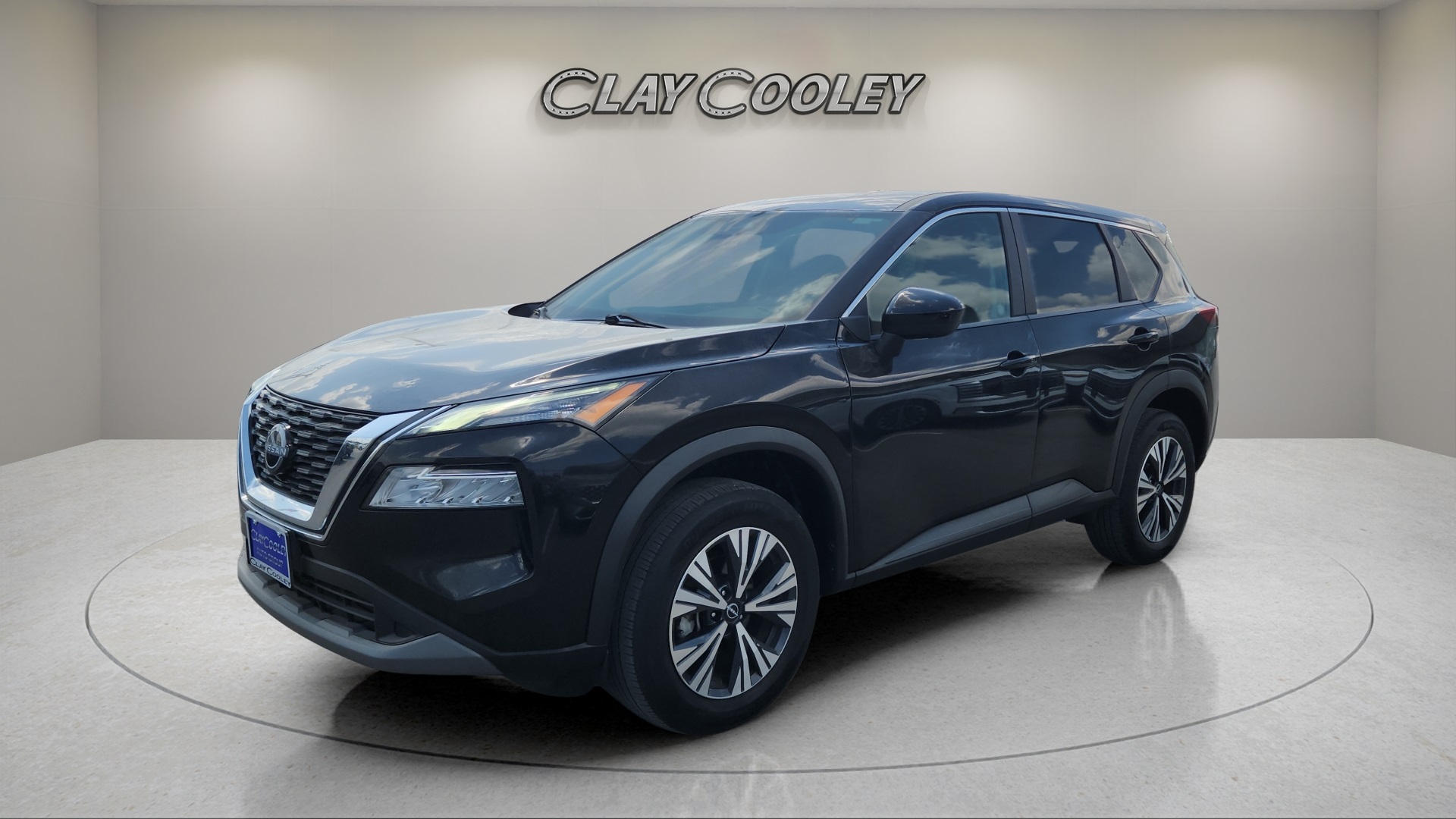 2023 Nissan Rogue SV photo 7