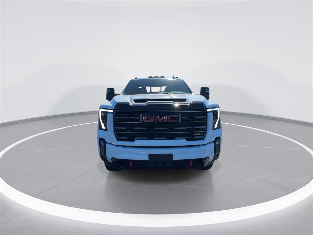 2024 Gmc Sierra 2500 AT4 photo 3