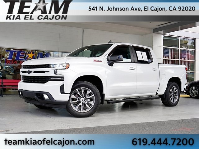 2021 Chevrolet Silverado 1500 RST photo 2