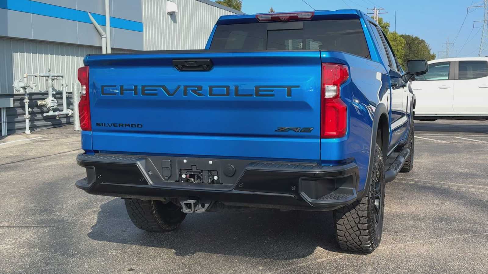 2023 Chevrolet Silverado 1500 ZR2 photo 2
