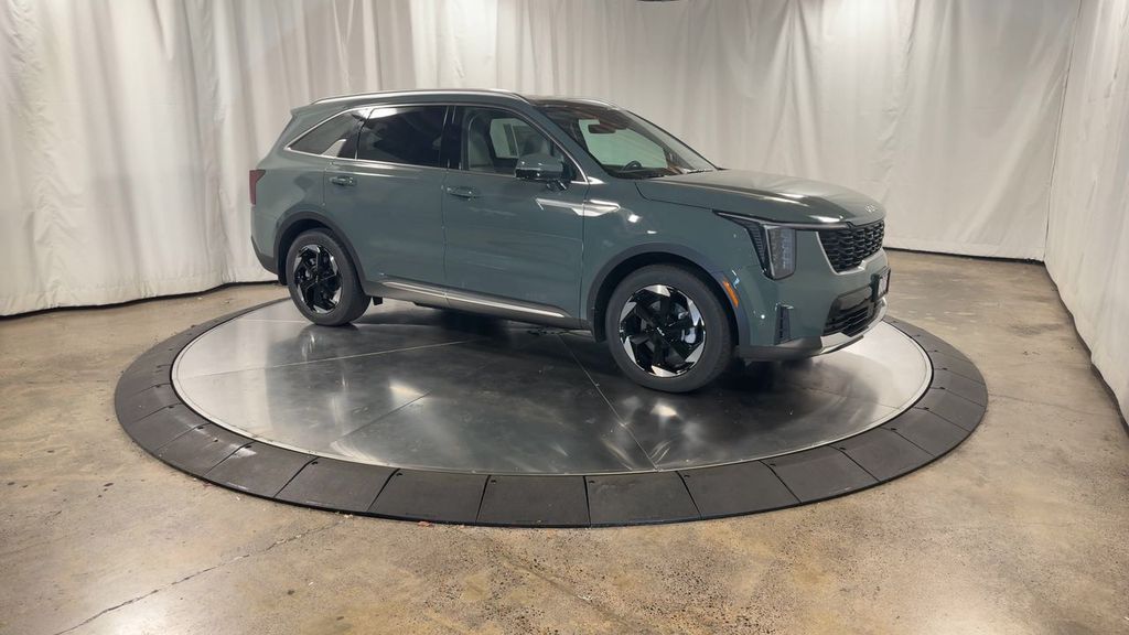 2025 Kia Sorento Hybrid EX photo 2