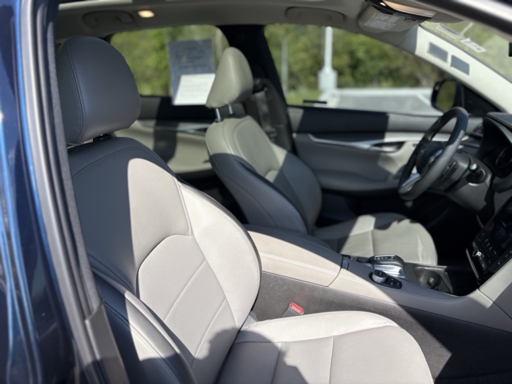 2023 Infiniti QX50 Luxe AWD photo 26