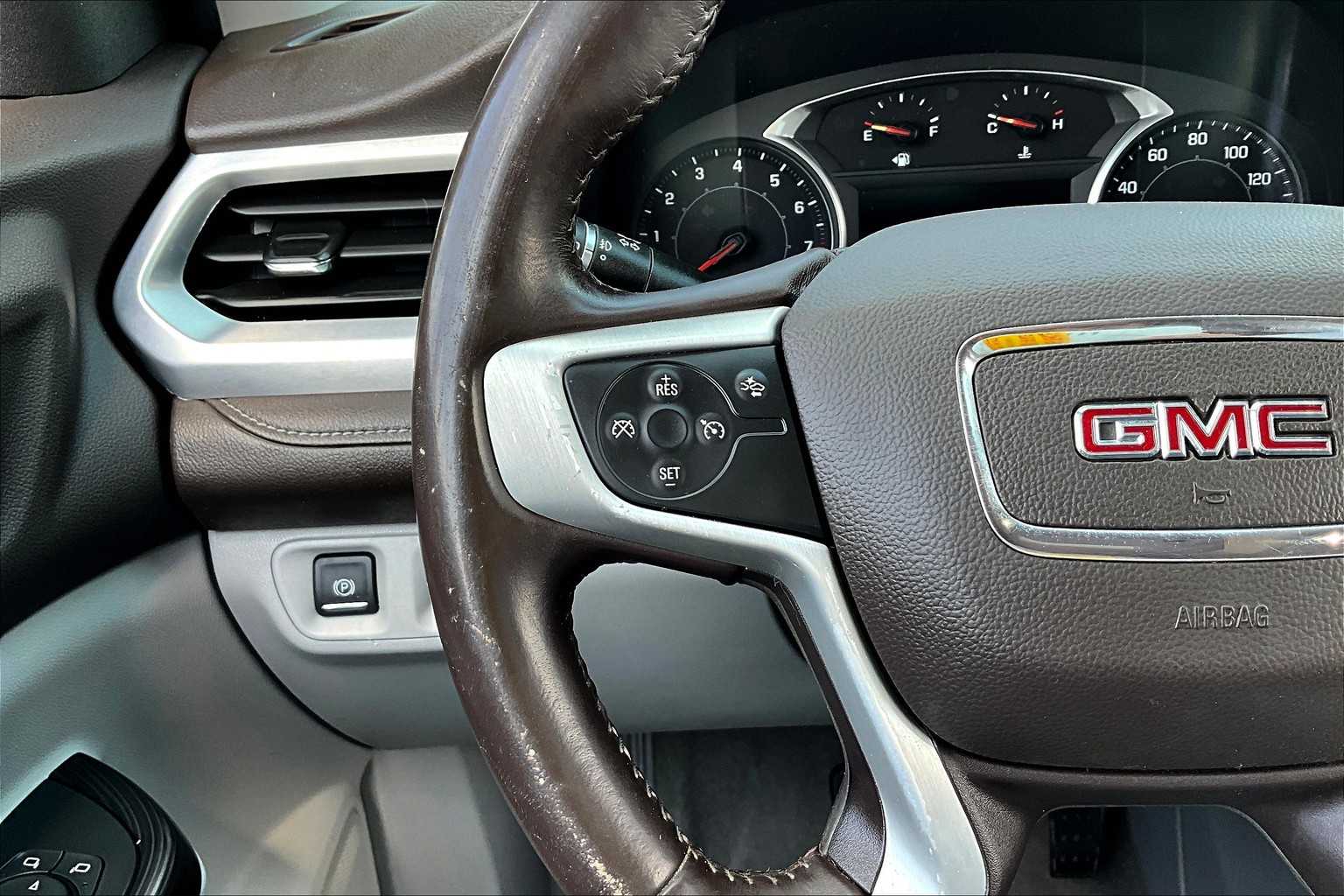2022 Gmc Acadia SLT photo 23