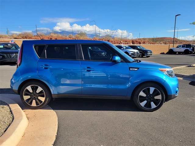2018 Kia Soul Plus photo 3