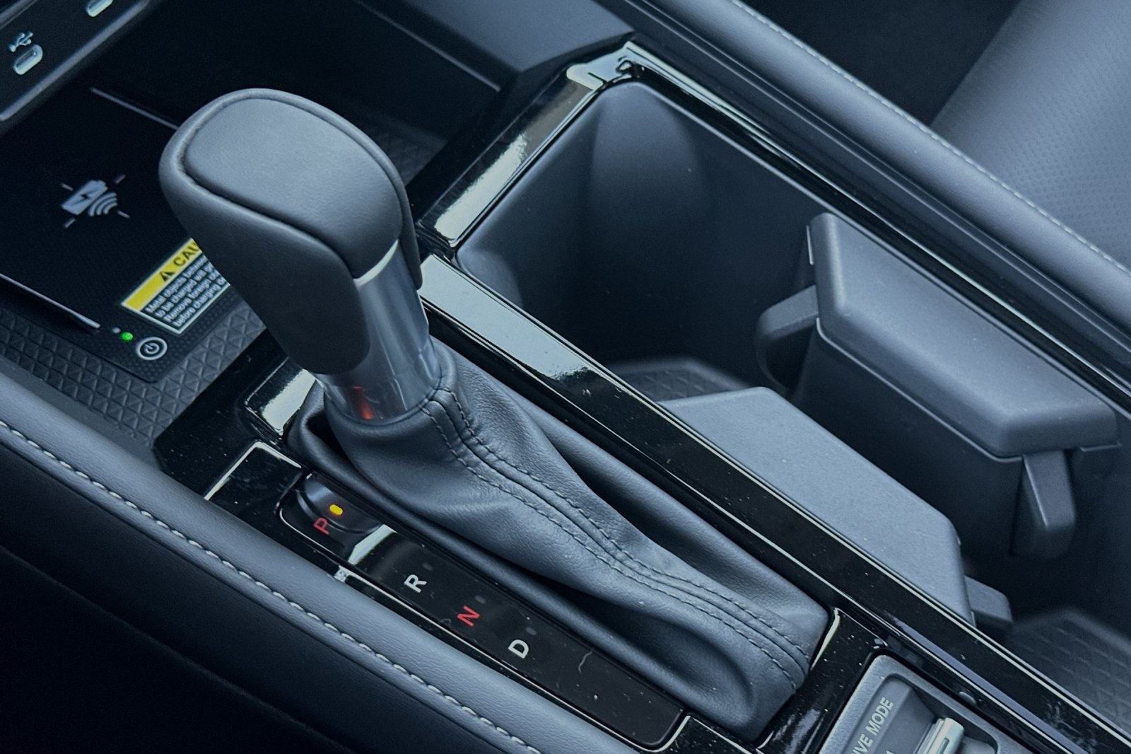 2025 Honda Accord Touring photo 22