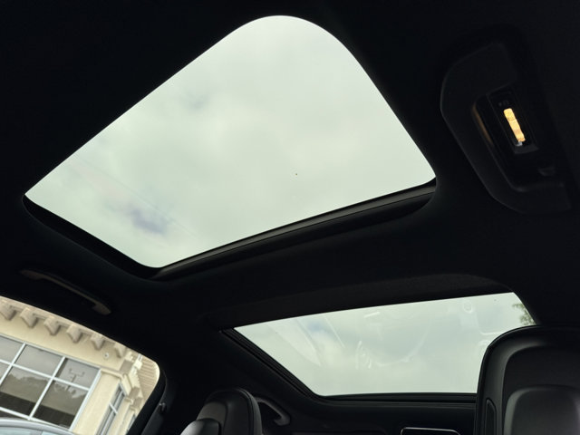 2024 Mercedes Benz C 300 4MATIC Sedan photo 4