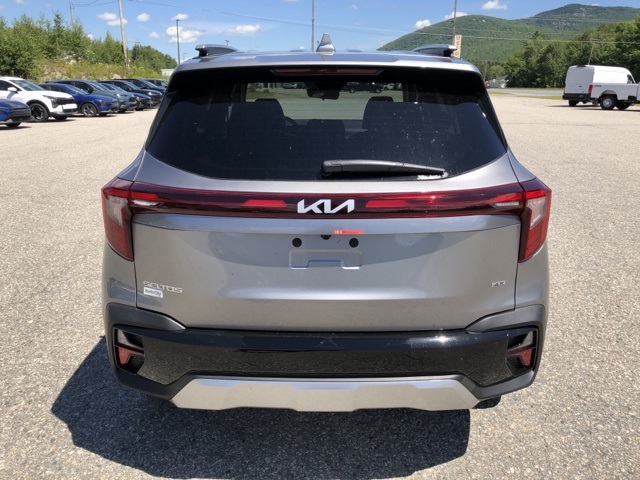 2026 Kia Seltos EX photo 4