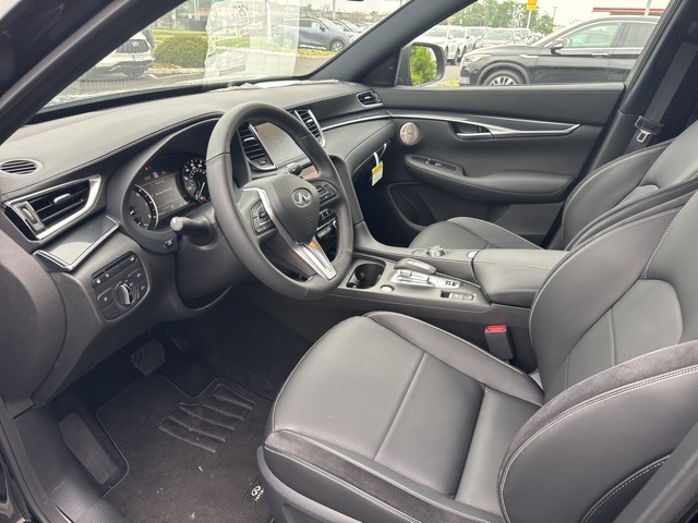 2025 Infiniti QX50 SPORT AWD photo 5