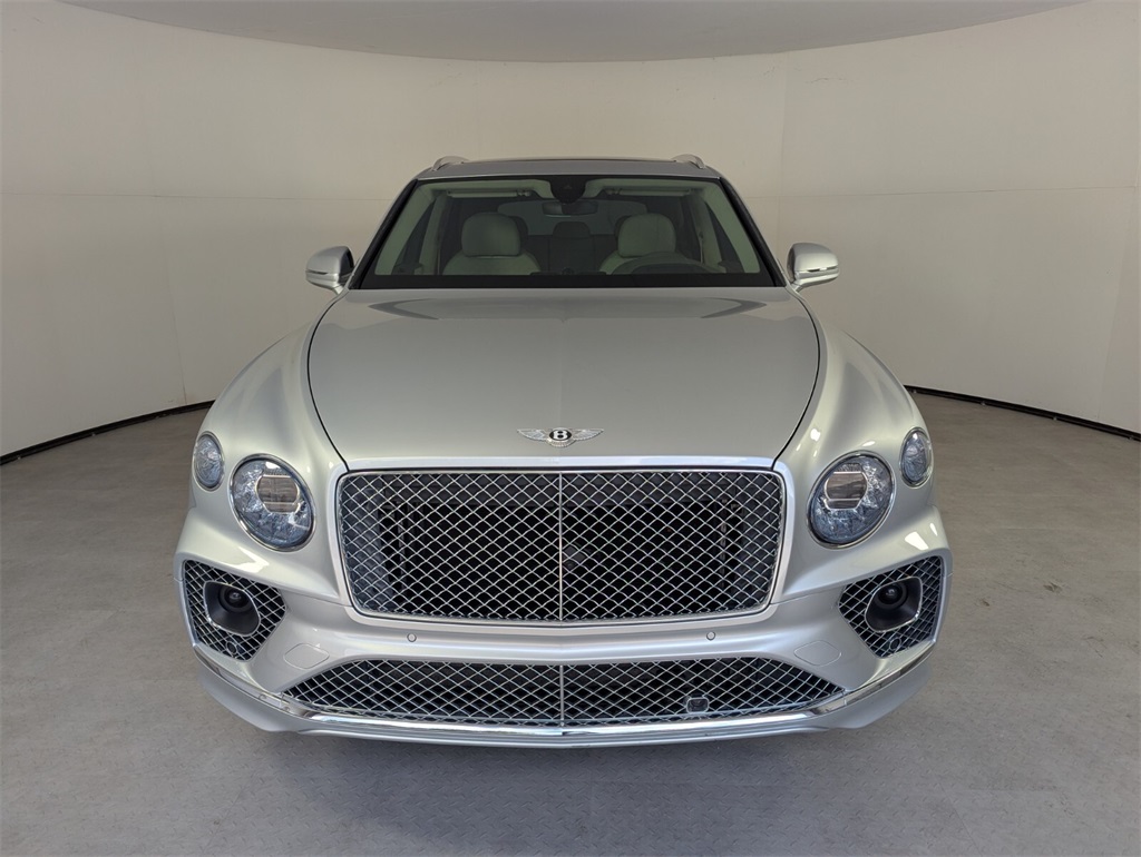 2023 Bentley Bentayga Azure photo 2