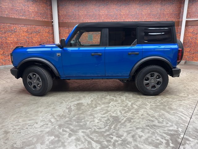 2025 Ford Bronco Big Bend photo 2