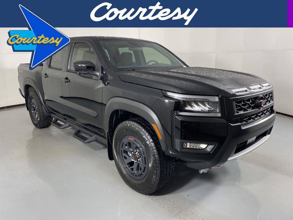 2026 Nissan Frontier PRO-4X's photo