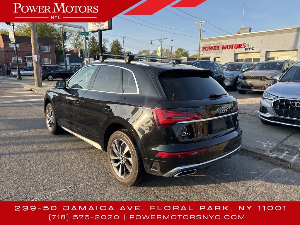 2023 Audi Q5 S line Premium Plus photo 2
