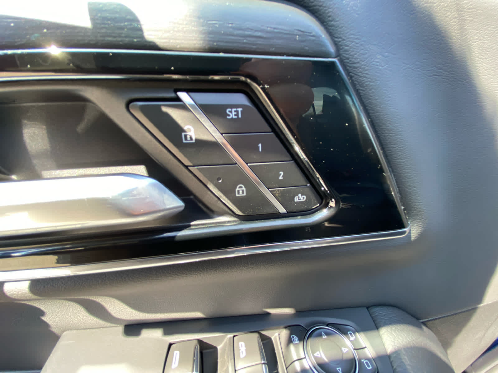 2025 Gmc Yukon Denali photo 10