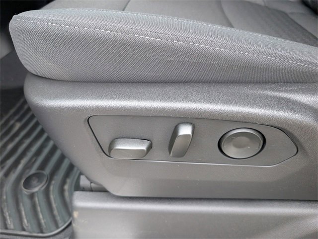 2025 Chevrolet Silverado 1500 LT photo 14