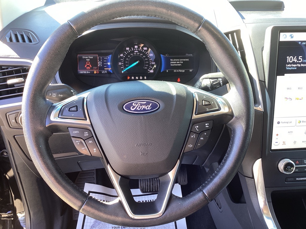 2022 Ford Edge Titanium photo 13