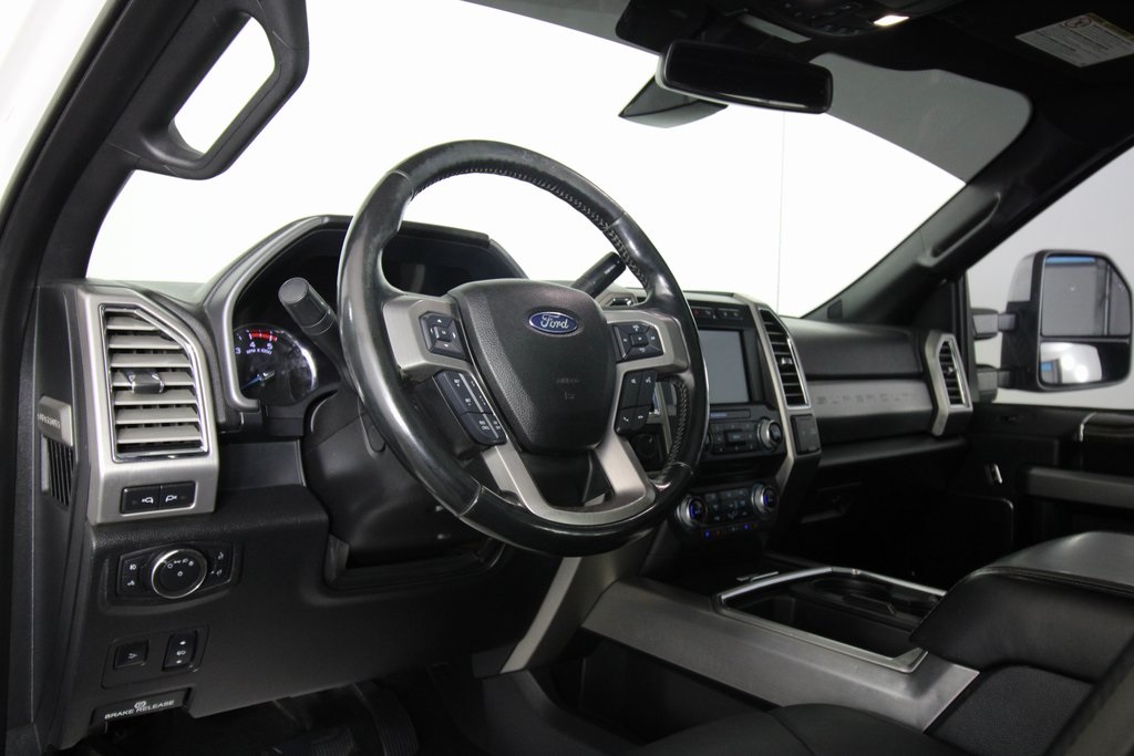 2017 Ford F-350 photo 12