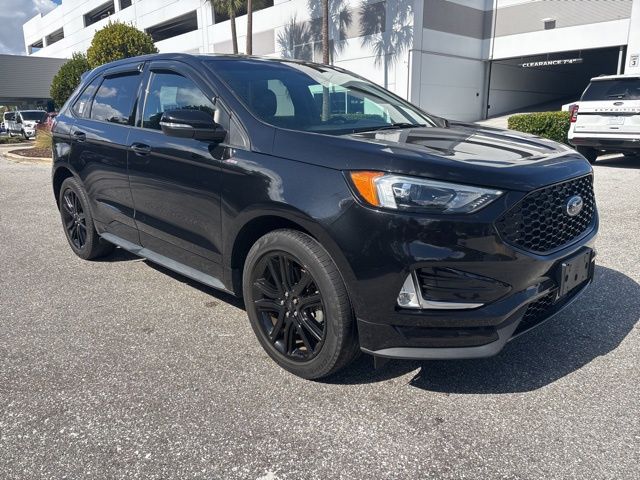 2020 Ford Edge ST-Line