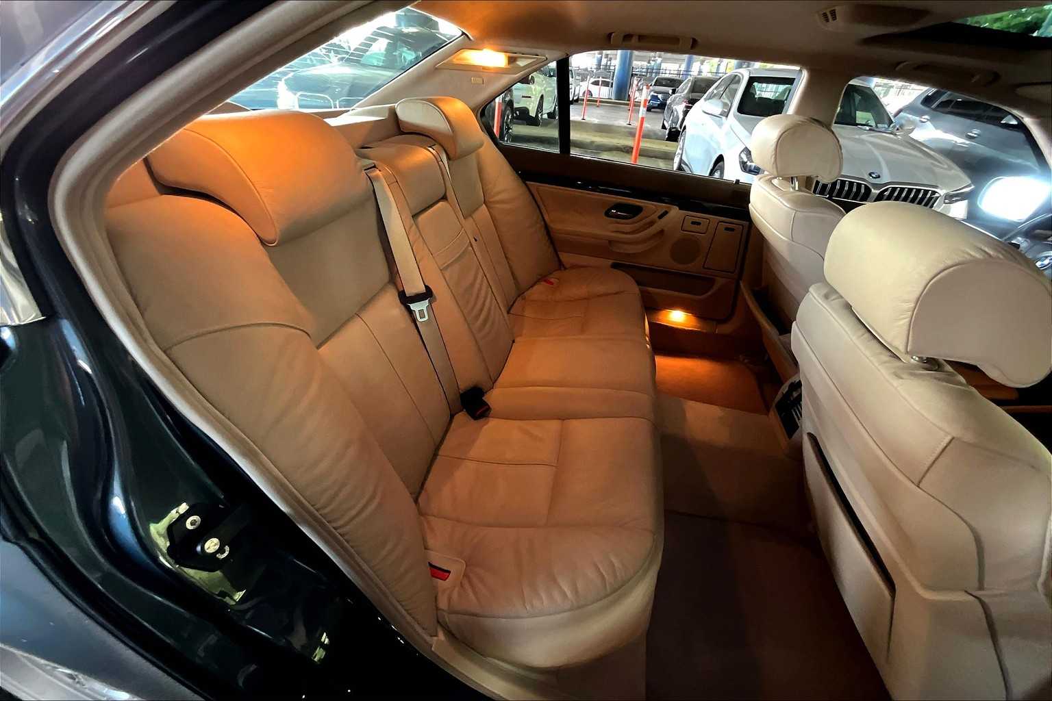 2000 Bmw 740iL 7-Series photo 18