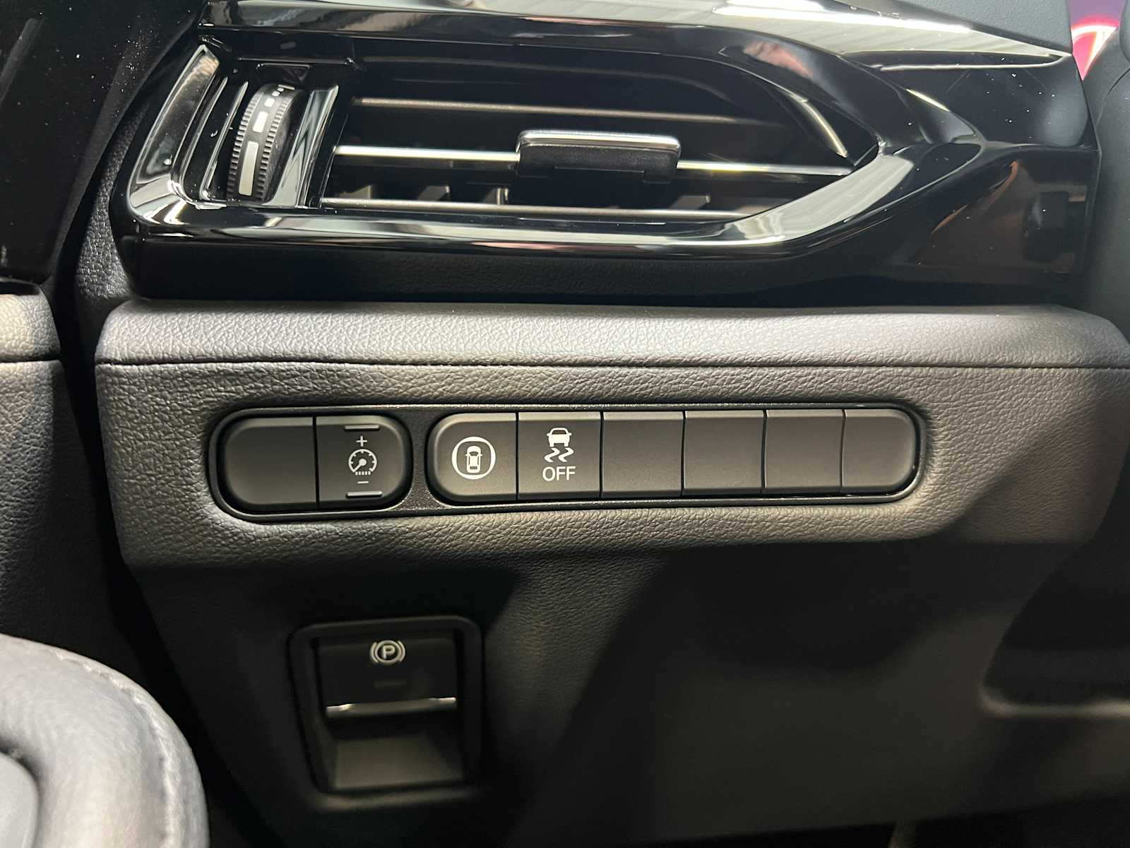 2026 Acura MDX SH-AWD photo 22
