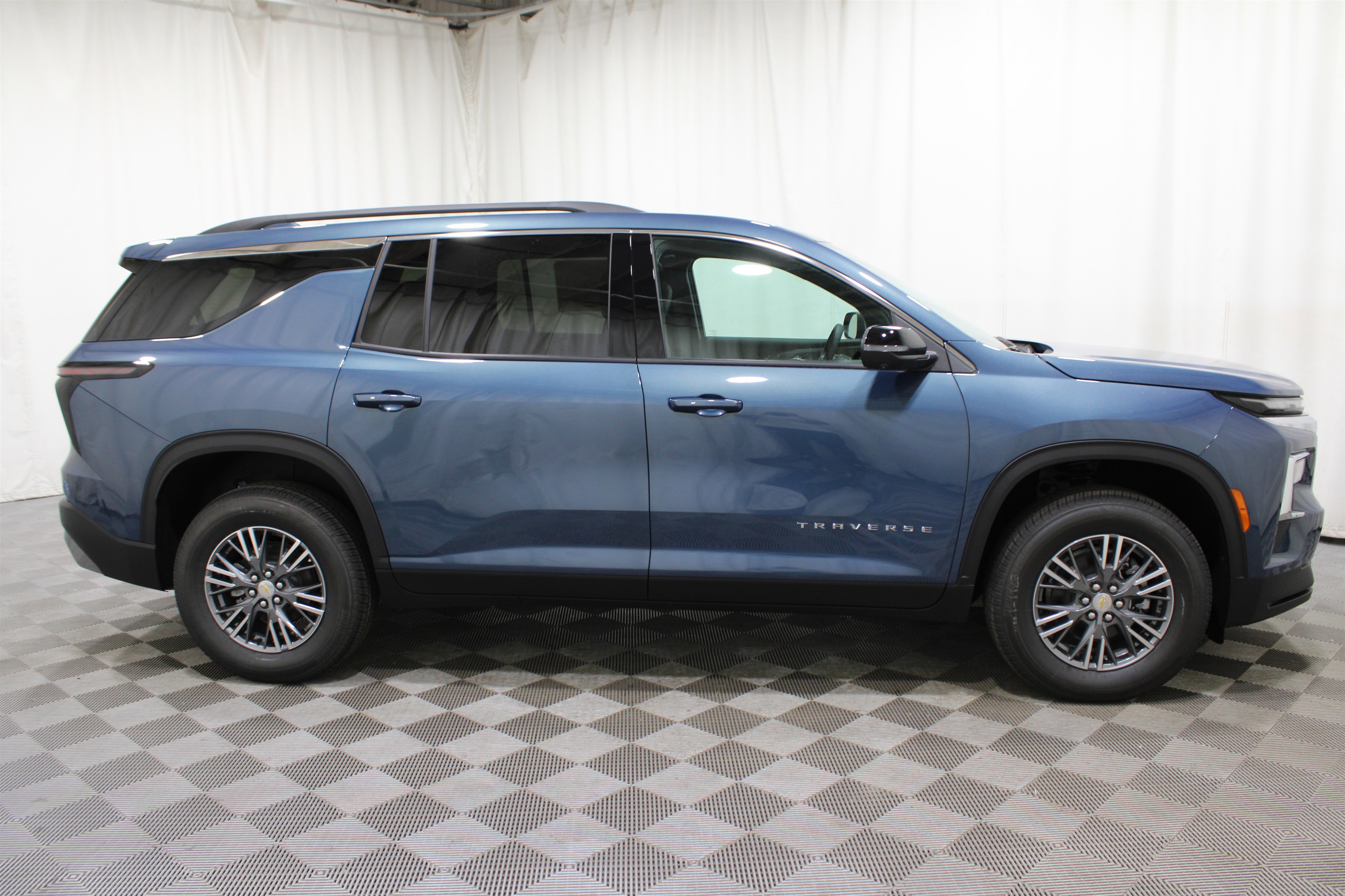 2026 Chevrolet Traverse photo 17