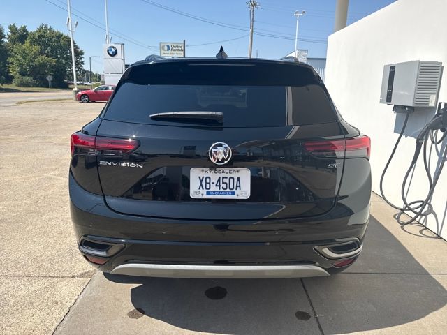2021 Buick Envision Essence photo 3