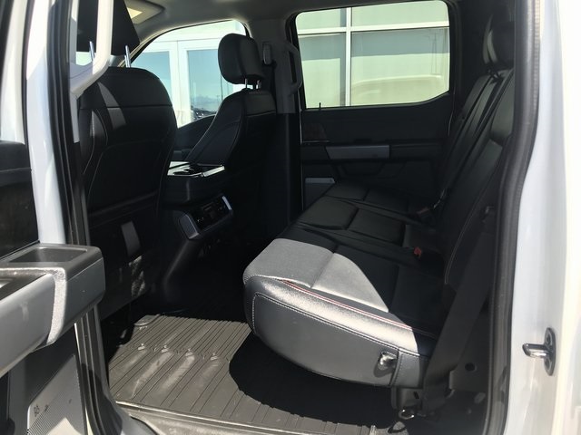 2023 Ford F-150 Lariat photo 16