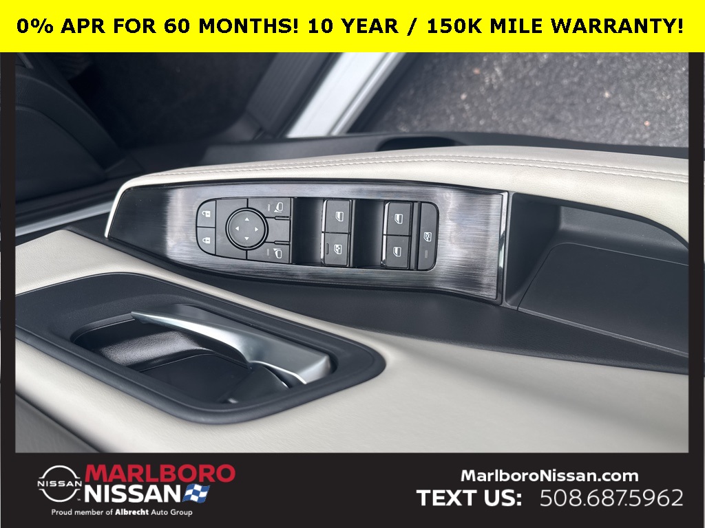 2025 Nissan Rogue SV photo 18