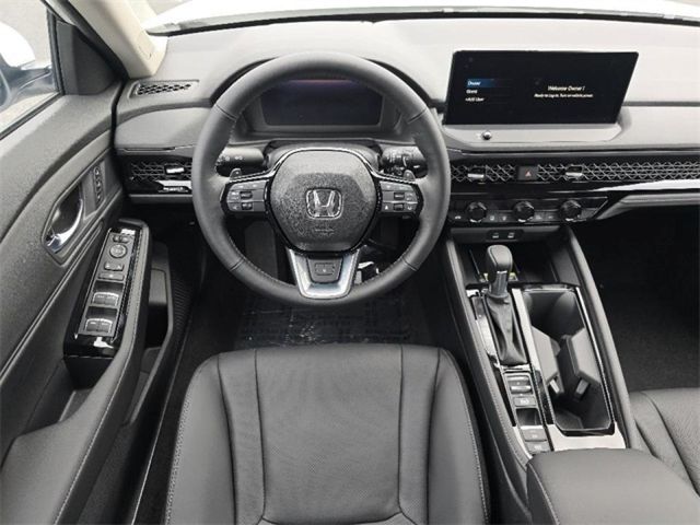 2025 Honda Accord Hybrid Touring photo 25