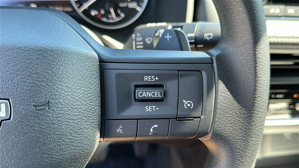 2026 Nissan Rogue S photo 13