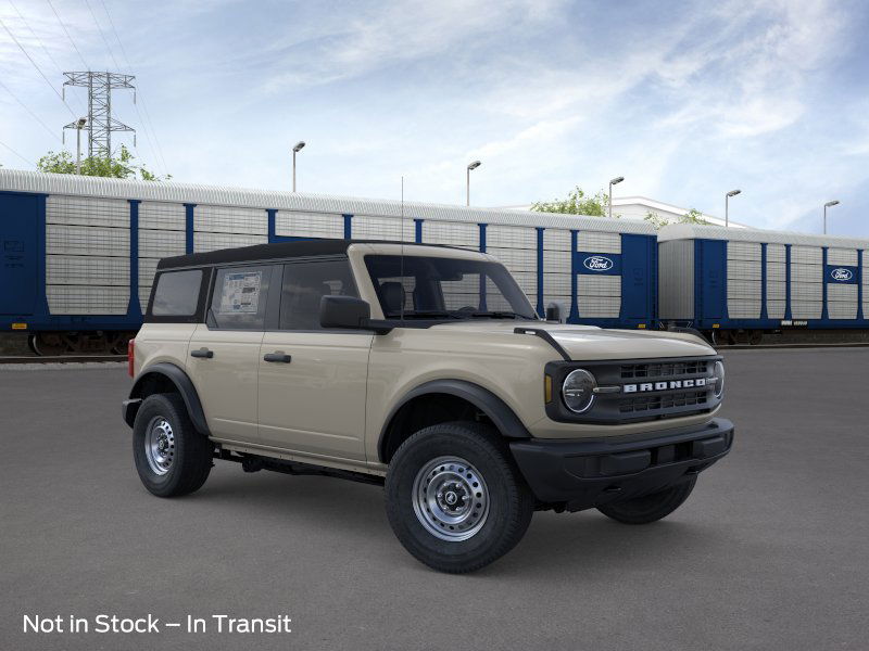 2025 Ford Bronco 4-Door Base's photo