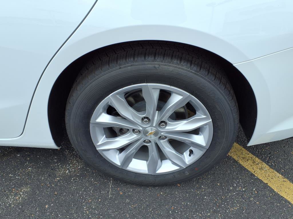 2023 Chevrolet Malibu 1LT photo 12
